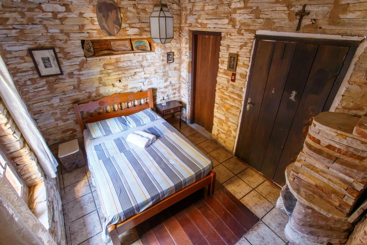Chale De Pedra - Hospedaria Сан-Томе-дас-Летрас Екстер'єр фото
